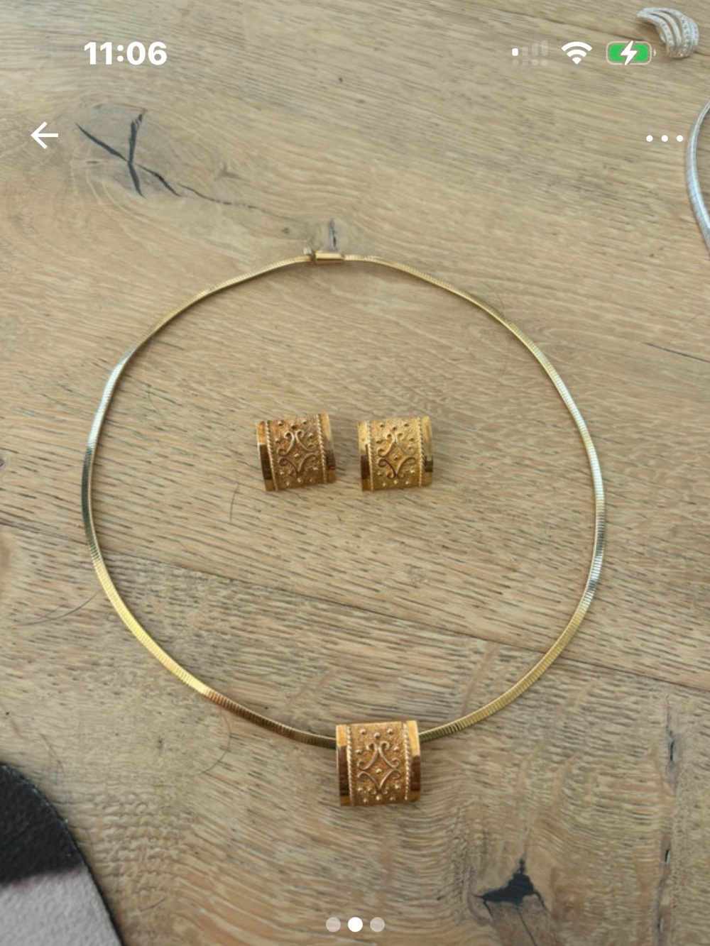 14k gold Filigree Barrel Earrings and pendant to match(necklace on another list)